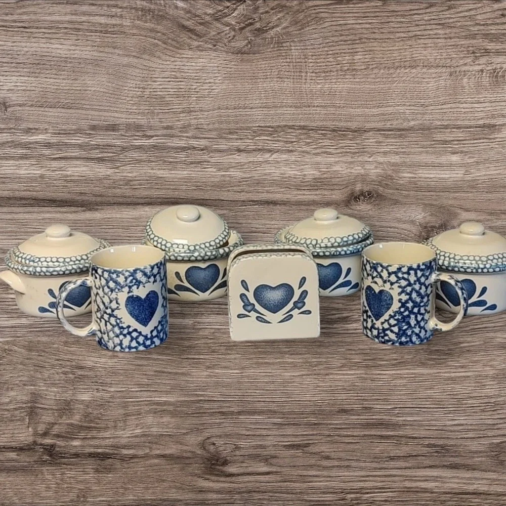 Vintage💙blue heart Stoneware Kitchen‎ Set Crocks Mugs Napkin Holder Shakers 9pc